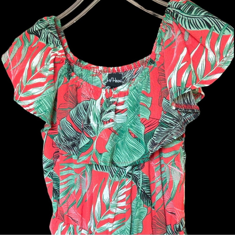 Tropical beach vacation Romper Size Small on/off shoulder ruffled collar pockets